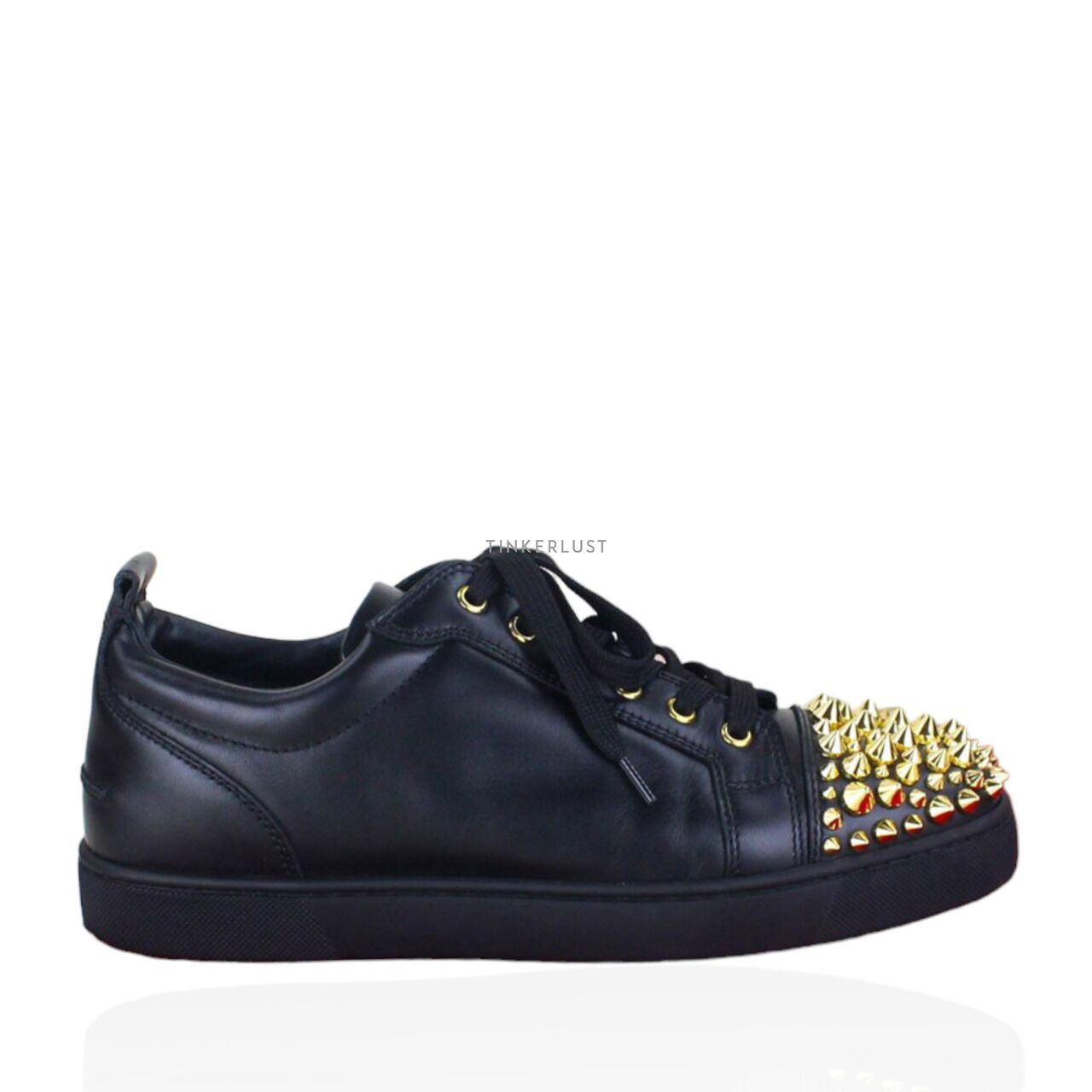 sepatu sneakers Christian Louboutin Junior Spikes Leather Gold Sneakers Tinkerlust